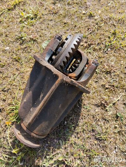 Редуктор заднего моста 21214