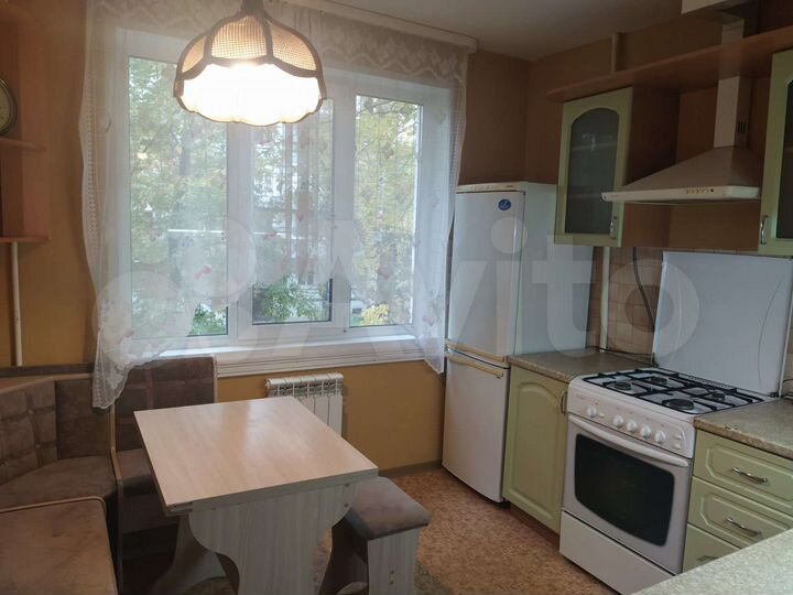 2-к. квартира, 47 м², 2/5 эт.