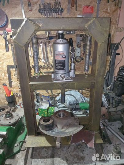 Пресс гидравлический 10т. С домкратом