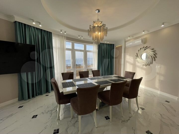 3-к. апартаменты, 114 м², 6/6 эт.