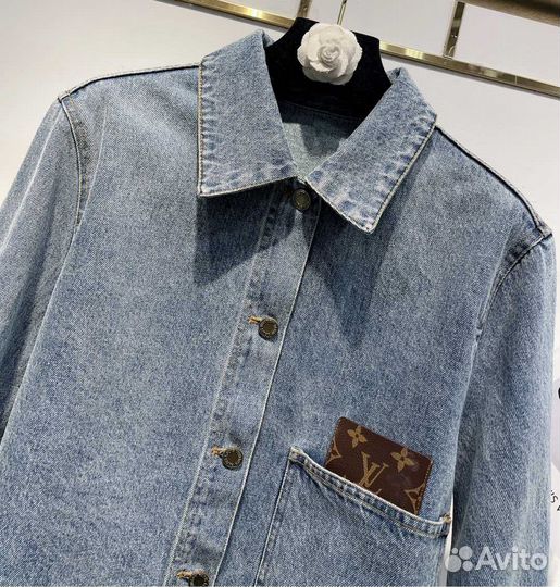 Джинсовая куртка женская LV