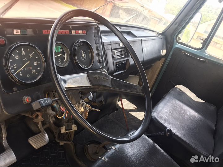 ЗИЛ 5301АО с КМУ, 1998