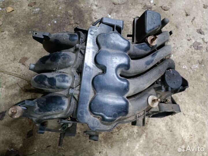 Впускной коллектор Шкода Октавия тур