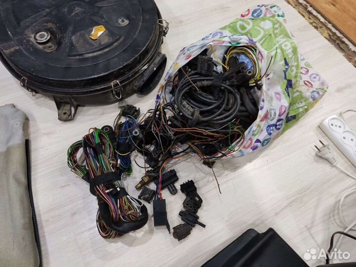 Проводка фишки w201