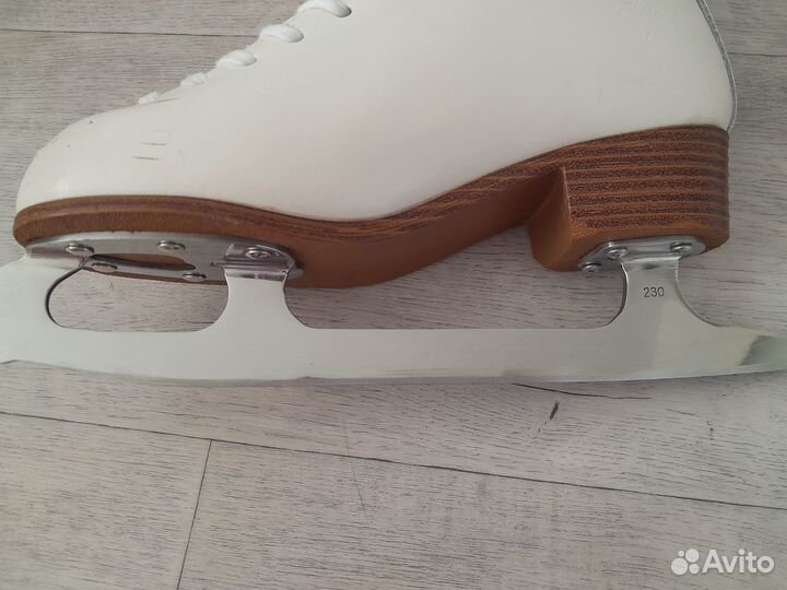 Коньки для фигурного катания