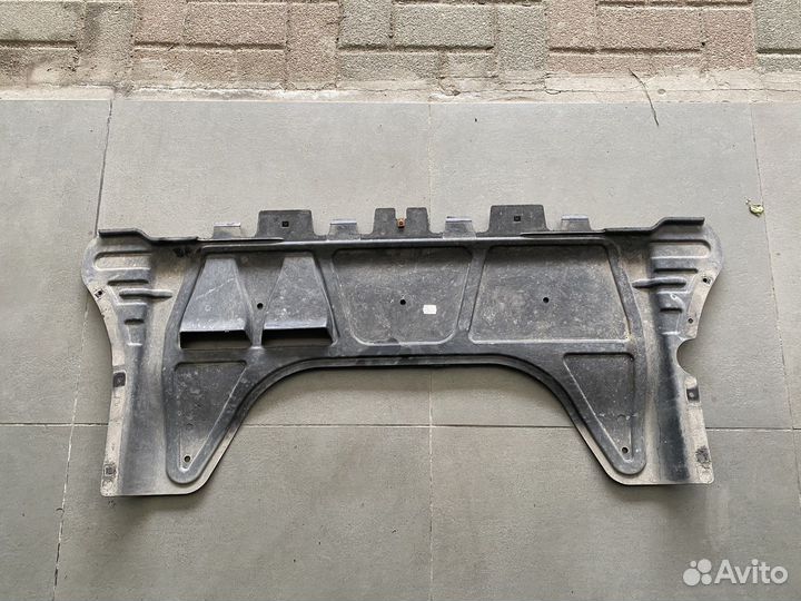 Пыльник двигателя/бампера VW Golf 7/Skoda Octavia