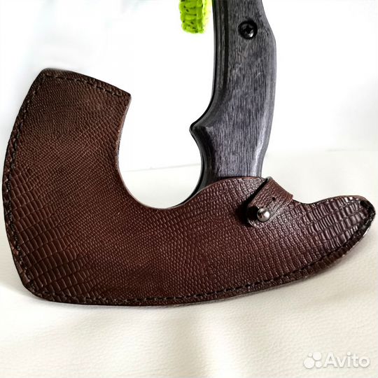 Кожаные изделия ручной работы с гравировкой