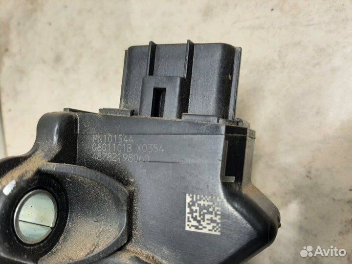 Педаль газа Mitsubishi Lancer 10 2.0 4B11 2008