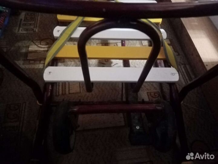 Детские санки с колесами