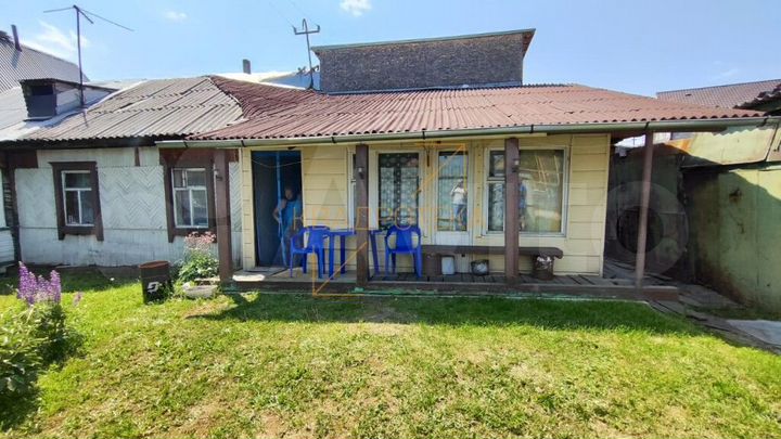 Дом 35 м² на участке 4,2 сот.