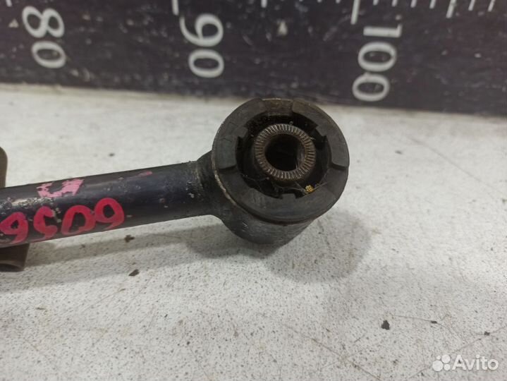 Тяга задняя развальная