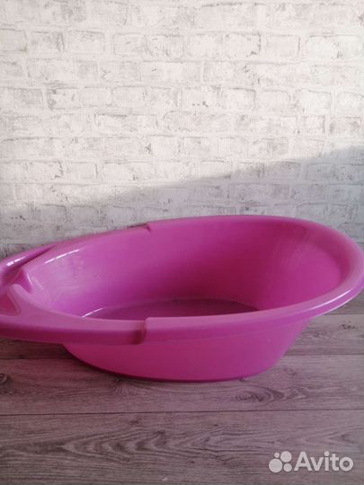 Ванночка для купания новорожденного