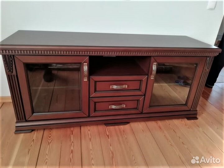 Тумба под тв Бук,мдф