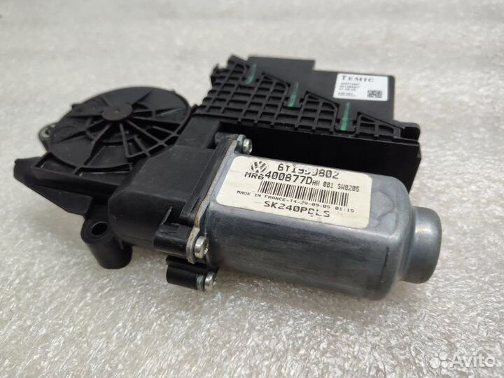 Мотор стеклоподъемника задний левый Skoda Fabia