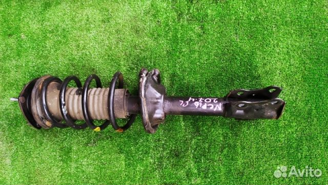 Стойка передняя Toyota Platz, Vitz, NCP15, NCP16