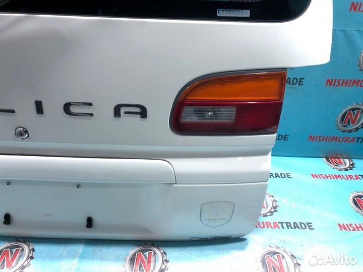 Дверь багажника Mitsubishi Delica PD6W 6G72 №208