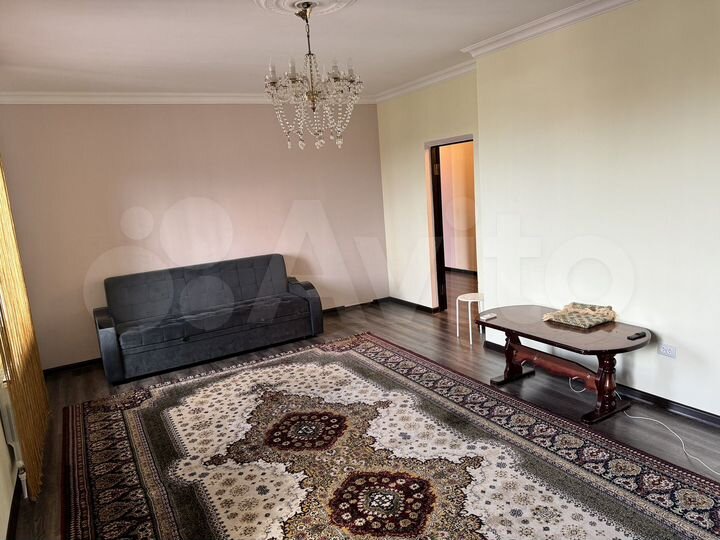 2-к. квартира, 85 м², 6/6 эт.