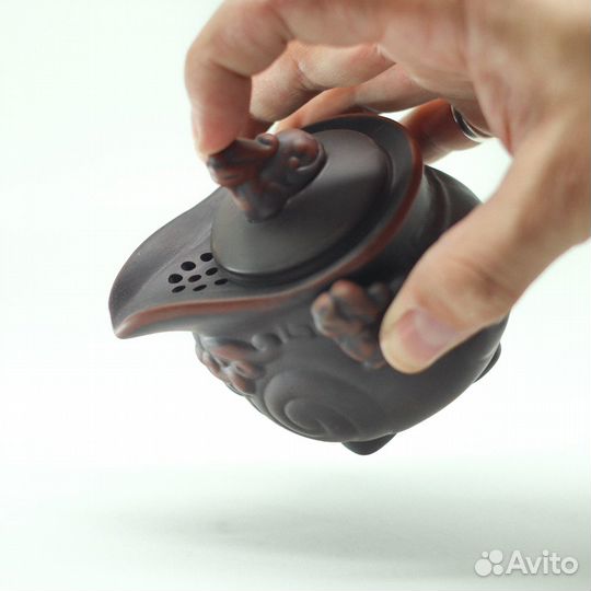 Чайник гундаобей глиняный Дракон, 180 мл