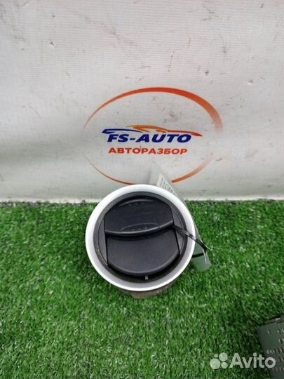 Воздуховод панели Ford Fusion хетчбек 1.4 fxja