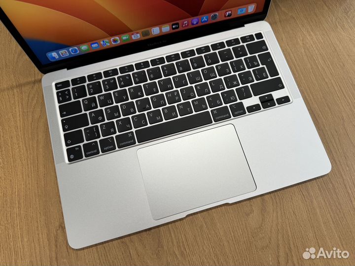 MacBook Air M1 8 256 silver новый