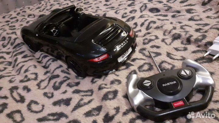 Машина на пульте управления