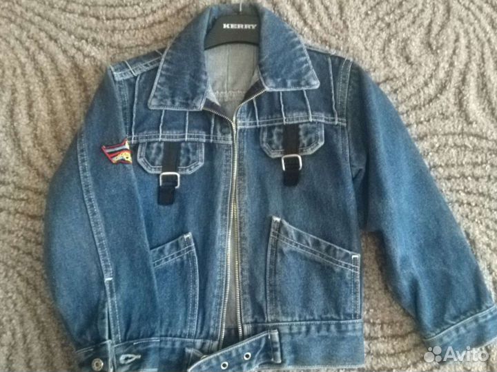 Джинсовая куртка