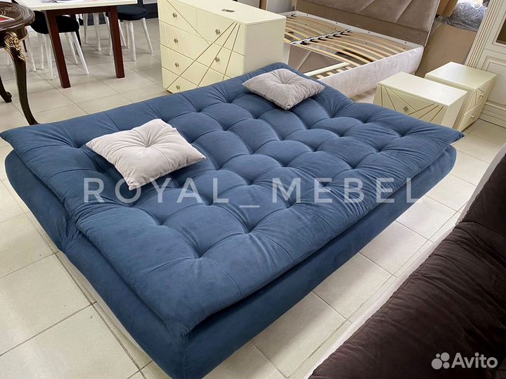 Диван со спальным местом / диван офисный