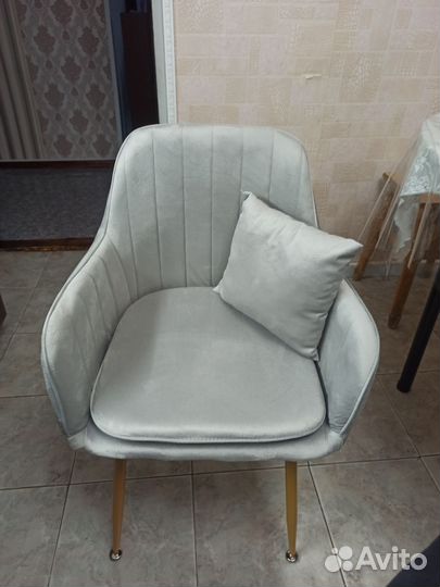 Стулья кухонные мягкие новые