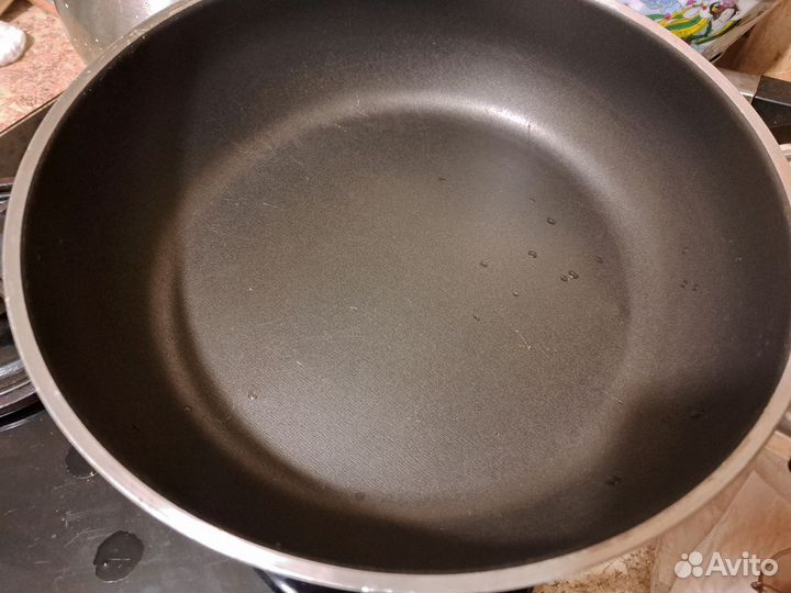 Сковородка алюминиевая Диаметр 27 см