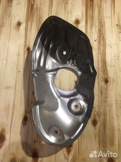 Тепловой экран Lexus Rx450H