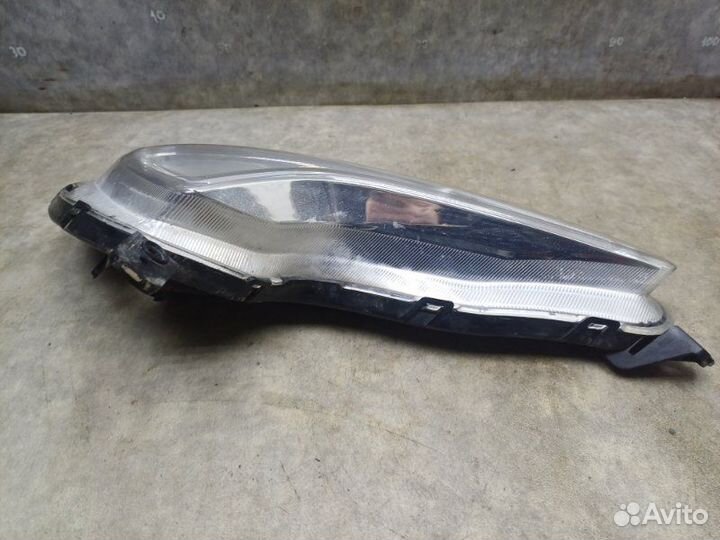 Фара противотуманная передняя правая Hyundai
