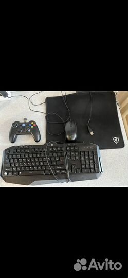 Клавиатура мышь джойстик коврик для мыши