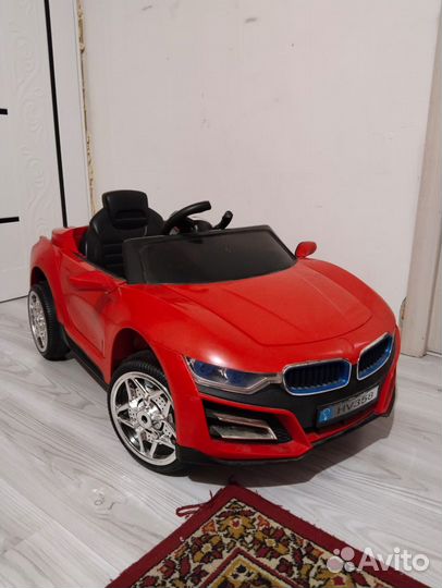 Детский электромобиль bmw