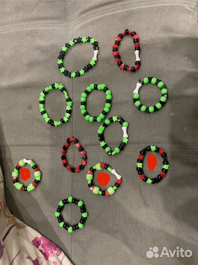 Браслеты сцен эмо зеленые красные черные