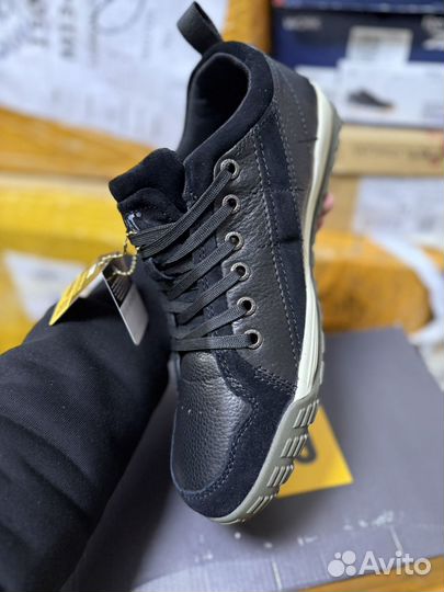 Cat натуральная кожа