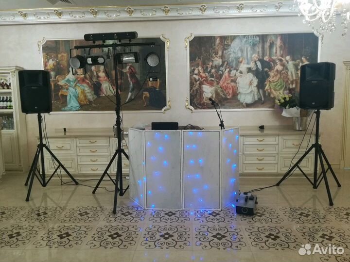 Ваш Музыкант певец диджей Роман