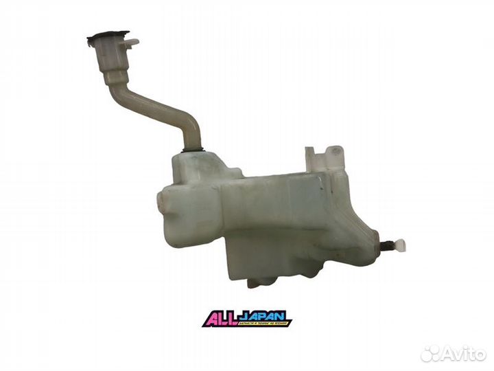 Бачок омывателя Toyota Soarer UZZ40 3UZ-FE 2001
