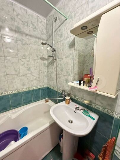 3-к. квартира, 68 м², 4/4 эт.