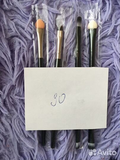 Кисти для макияжа