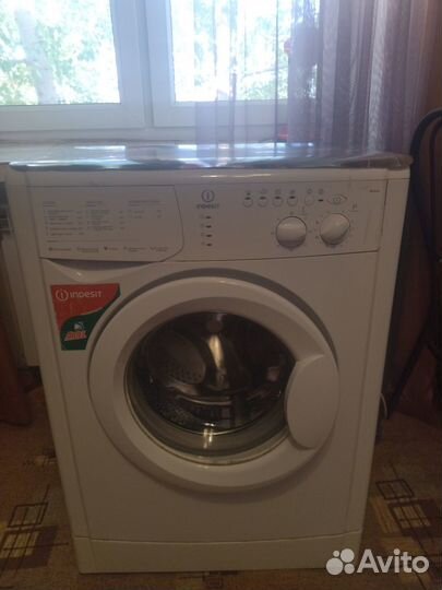 Продам стиральную машину