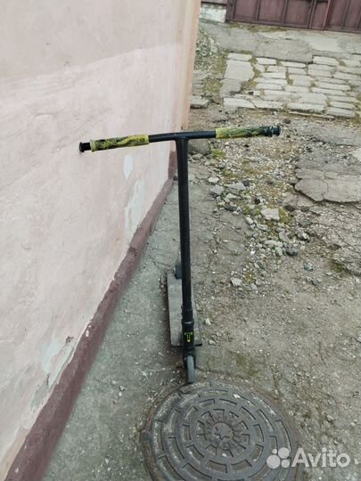 Трюковой самокат