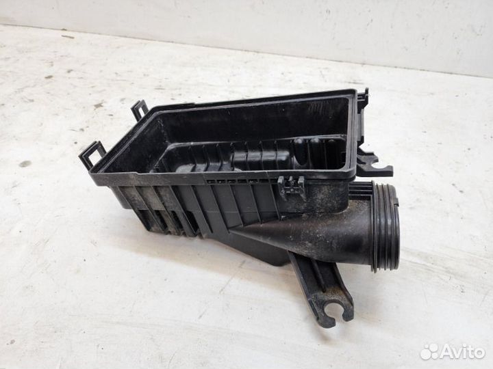 Крышка воздушного фильтра Hyundai Solaris 2