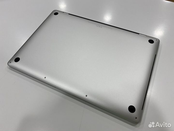 Apple MacBook Pro 16 2019 i7