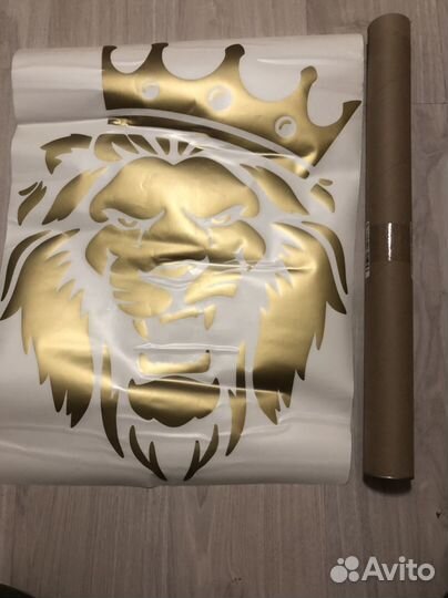 Наклейка на капот для автомобиля