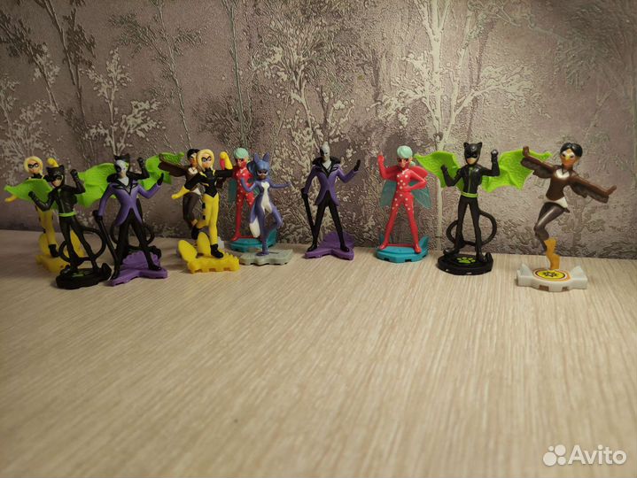Игрушки киндеры