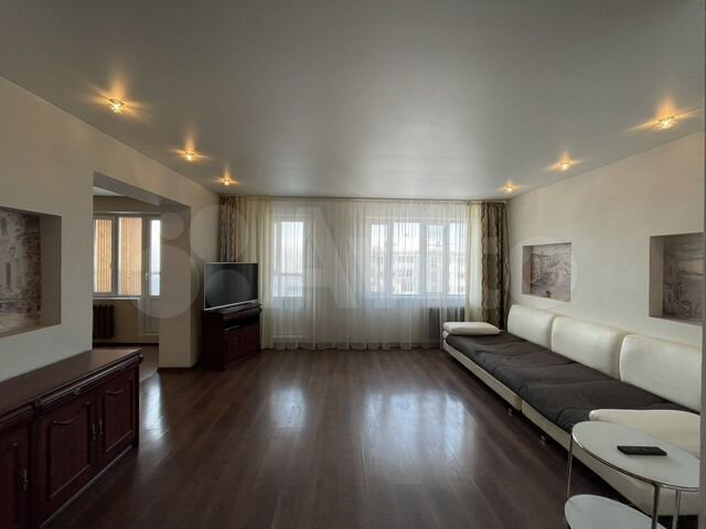 3-к. квартира, 97,5 м², 5/6 эт.