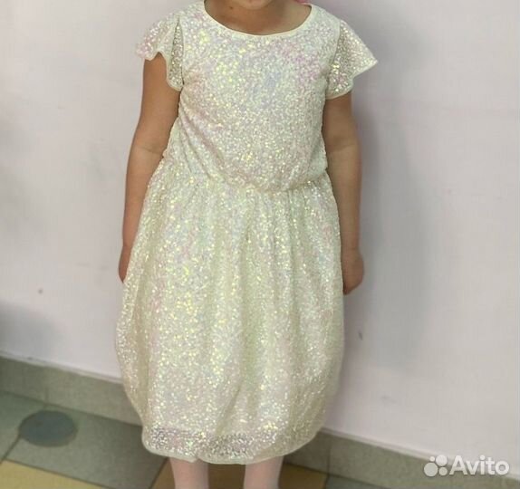 Продам платье на девочку