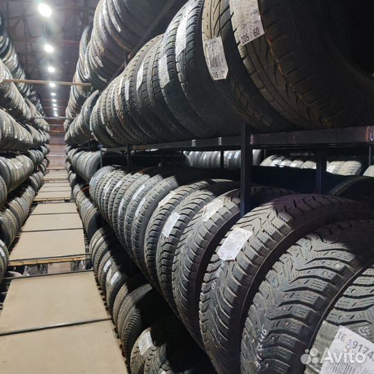 Continental ContiVikingContact 5 205/50 R17 93T