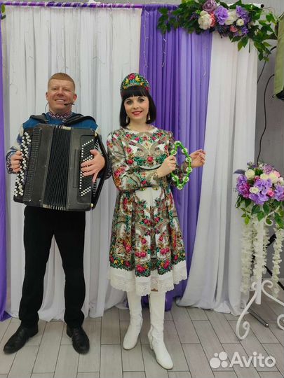 Ведущая и Dj-баянист. Поющие (Баян,песни,танцы)