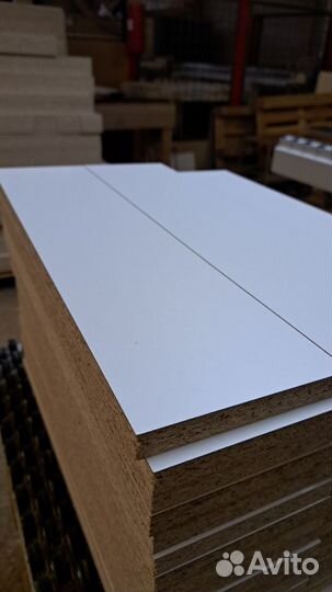 Компьютерный стол угловой со шкафами